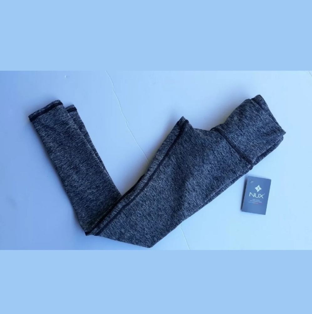Nux Exclusive Heather Paris Crop Leggings